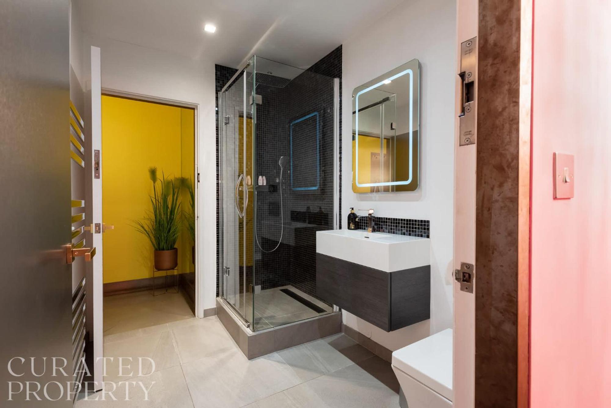 Amazingly Luxurious Loft Apartment, Soho - 3 Bedrooms, 2 Bath & Office London Exterior photo